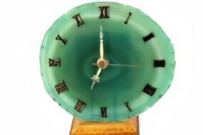 Agate-green-slice-clock-1-340×304-1